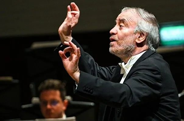 Володин: не способные последовать примеру Гергиева деятели культуры должны уйти с должностей