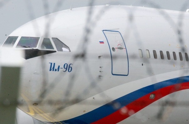 В РФ из-за санкций рассмотрят возможность нарастить производство самолетов Ил-96 и Ту-214