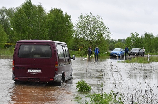 Кабмин выделил 4 млрд руб. на восстановление дорог в пострадавших от наводнений регионах РФ