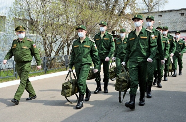 45 тысяч жителей Запада России призовут в армию этой весной