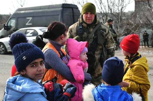 Минобороны РФ: из Мариуполя эвакуировали еще 80 мирных жителей