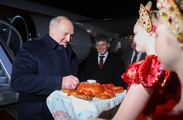 Губернатор Приморья Кожемяко сообщил о прибытии Лукашенко во Владивосток