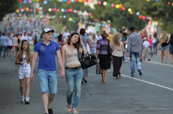 В Омскую область с 2009г переехали 45 тыс. соотечественников из-за рубежа