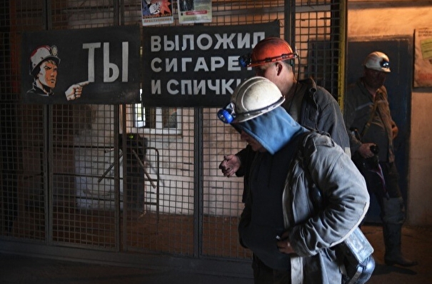 Власти Кузбасса сообщили о 284 горняках в шахте "Ерунаковская-8", в которой произошло ЧП
