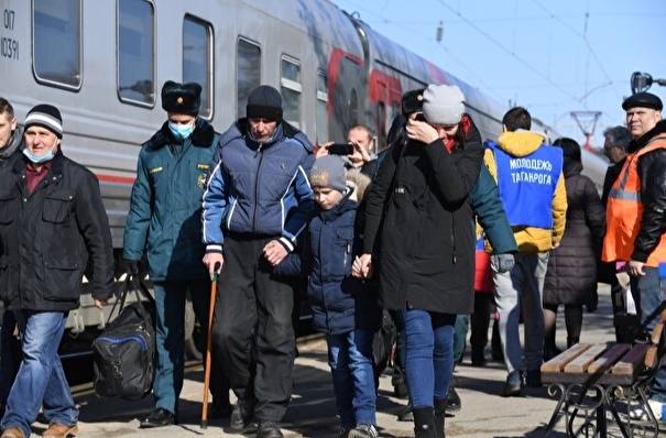 Более 12 тыс. беженцев из Донбасса и Украины прибыли в Ростовскую область за сутки