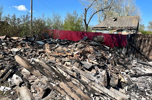 Два дома в Белгородской области полностью сгорели при пожаре на объекте Минобороны 1 мая