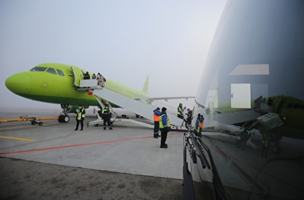 Два самолета отправлены на запасной аэродром в Екатеринбург из-за тумана в Перми