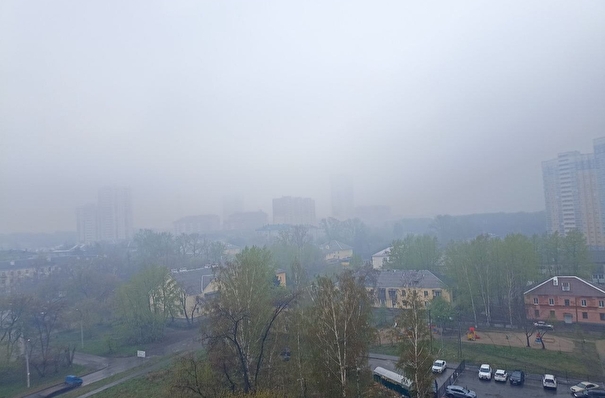 Смог в Екатеринбурге связан с пожарами в ряде областей УрФО - синоптик