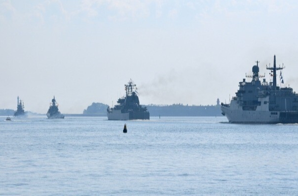 Балтфлот РФ изучает варианты применения боевых кораблей и возможности ВМС НАТО в регионе