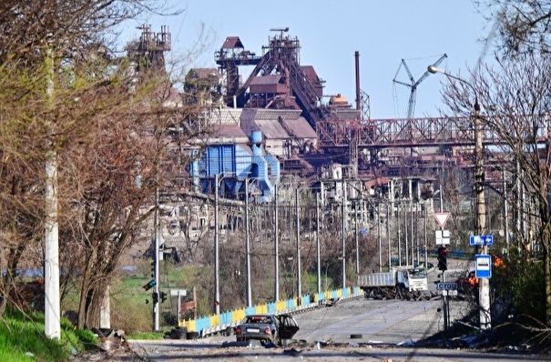 Российские сапёры начали разминирование на заводе "Азовсталь" в Мариуполе