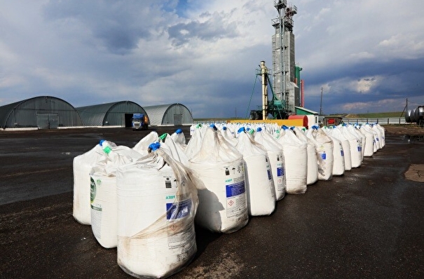 Правительство РФ продлило квоты на вывоз удобрений до конца 2022г