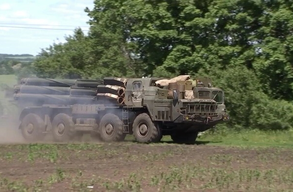 Войска РФ за пять дней взяли под контроль 10 населенных пунктов на Луганском направлении