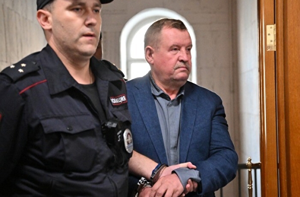 Суд в Москве арестовал на два месяца помощника главы МВД Умнова