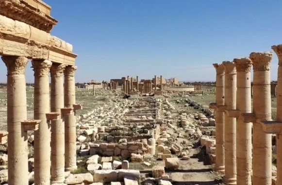 Полномасштабные археологические раскопки проведут у Триумфальной Арки Пальмиры осенью - Эрмитаж