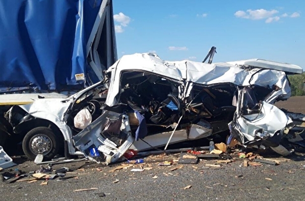 До 16 увеличилось число жертв аварии с микроавтобусом в Ульяновской области