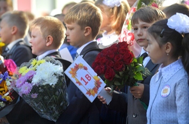 Школьные линейки в Хабаровском крае рекомендовано провести на улице