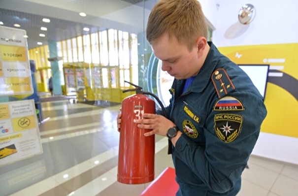 Дополнительные проверки проведут в крупных торговых центрах Курской области после пожара в ТЦ "Бумеранг"