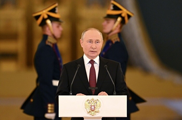 Путин: многополярность в мире неизбежна, несмотря на попытки этому помешать