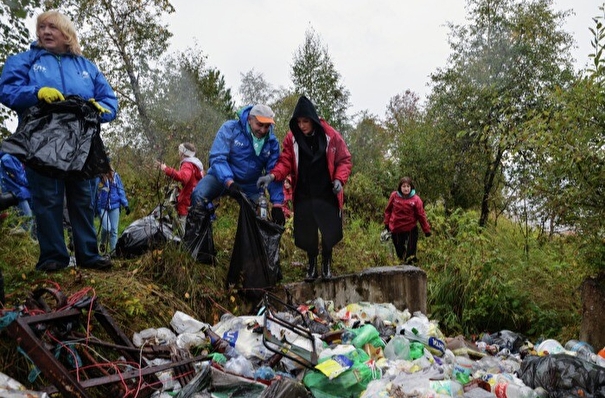 Волонтеры собрали 113 тыс. кубометров мусора с начала года на субботниках по всей стране