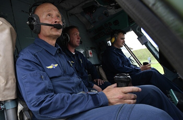 На борту жестко севшего в Иркутской области Ми-8 был только экипаж - власти региона