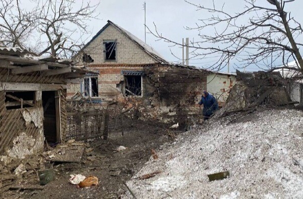 Восьмидесятилетний мужчина погиб при обстреле села в Белгородской области - власти