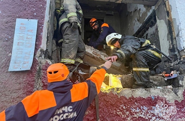 Более 20 человек выжили при взрыве газа в пятиэтажном доме на Сахалине