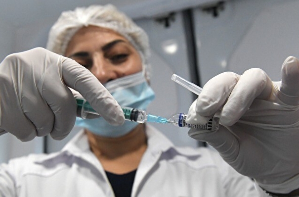 Глава Минздрава Мурашко: в РФ нужно обеспечить достаточное наличие вакцины от гриппа и коронавируса на фоне роста заболеваемости