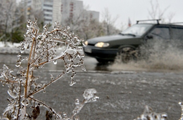 Движение затруднено в Нижнем Новгороде из-за прошедшего ледяного дождя