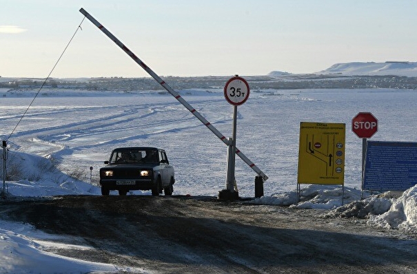 Ледовая переправа через Иртыш открылась в Тюменской области