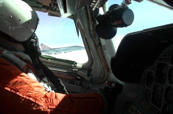 Экипаж потерпевшего в Приморье аварию МиГ-31 найден, состояние летчиков удовлетворительное - экстренные службы