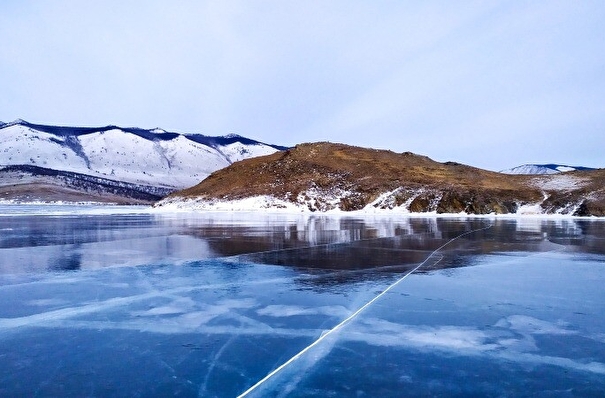 Зимний туристический сезон открыли на юге Байкала