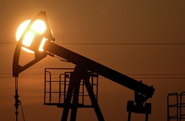 Новак: Россия  может сократить добычу нефти в начале 2023г на 500-700 тыс. б/с на фоне price cap