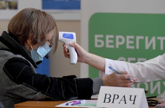 Роспотребнадзор: ситуация с заболеваемостью гриппом и ОРВИ в РФ остается напряженной