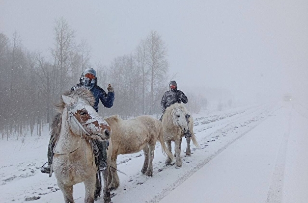 Якутский путешественник планирует 800-километровый конный поход на Колыму
