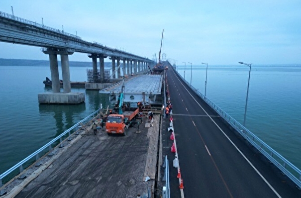 Укладка асфальта на Крымском мосту начнется через одну-две недели - Хуснуллин
