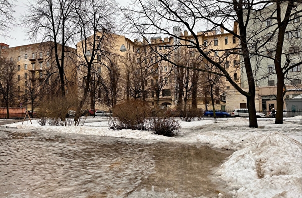 Две трети снега растаяло в Петербурге за вторник