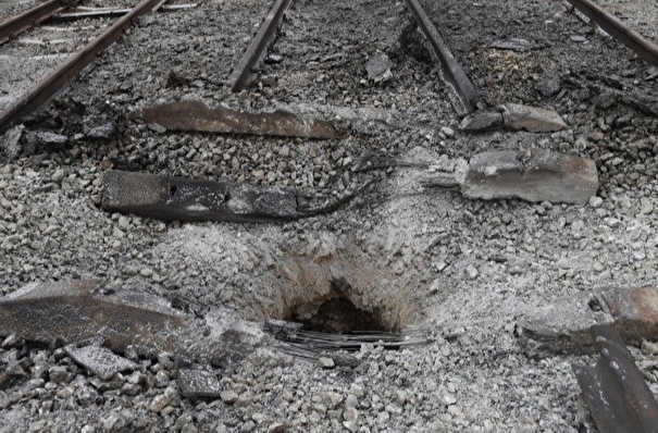 Взрывное устройство сработало на железнодорожных путях в Брянской области