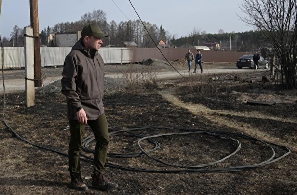 Свердловский губернатор назвал чушью слухи о поджигающих леса диверсантах