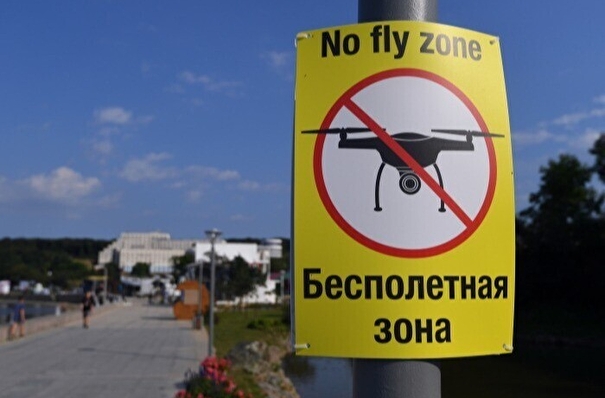 Власти до конца июля продлили запрет на беспилотники и гидроциклы в Петербурге