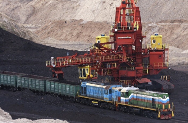 Отгрузка угля из Иркутской области в восточном направлении за 5 месяцев выросла на треть - губернатор