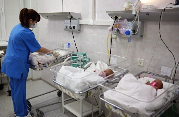 Младенческая смертность в России достигла исторического минимума - глава Минздрава
