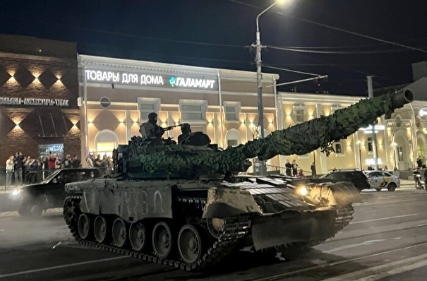 Более 10 тыс. кв. м. автодорог Ростова-на-Дону повредила военная техника - глава города