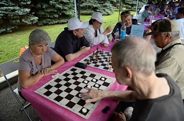 Турниры по шахматам пройдут в шести московских парках до конца недели