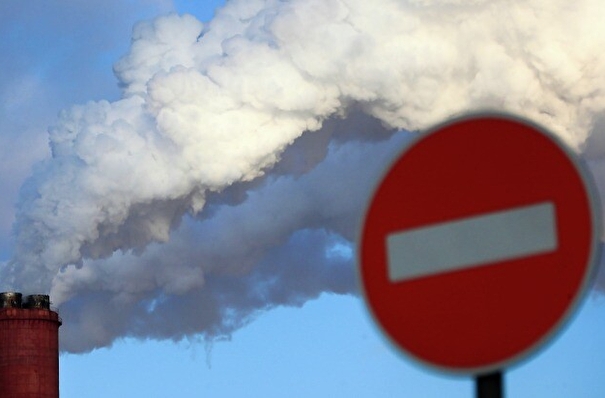 Источники загрязнения посчитают в семи городах Иркутской области, вошедших в 2023г. в проект "Чистый воздух"