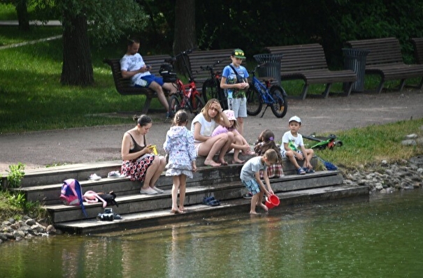 Почти 30 зон для отдыха и спорта обустроят возле прудов на юго-востоке Москвы
