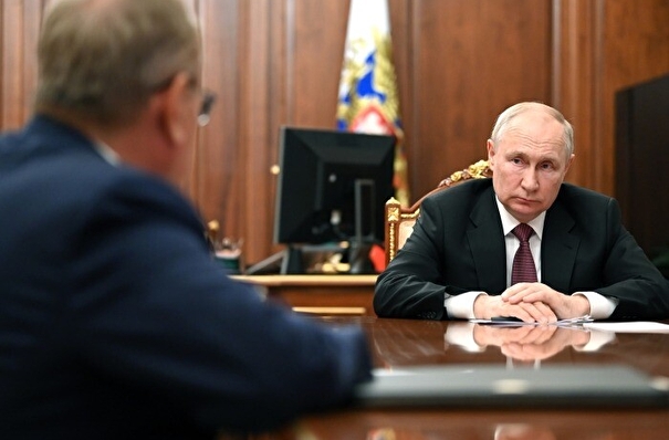 Путин поддержал передачу банку ВТБ пакета акций ОСК