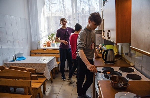 Более 110 квартир для сирот закупили в Омской области по жилищным сертификатам в 2023г