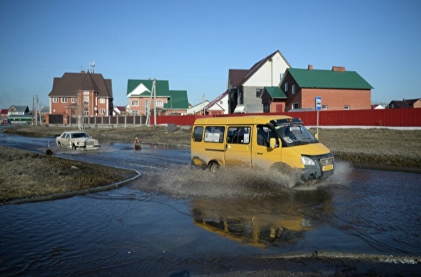 Более 40 населенных пунктов в Приморье отрезаны от транспортного сообщения из-за ливней