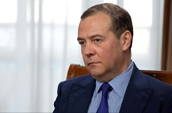 Медведев: "Единая Россия" показала достойный результат на выборах