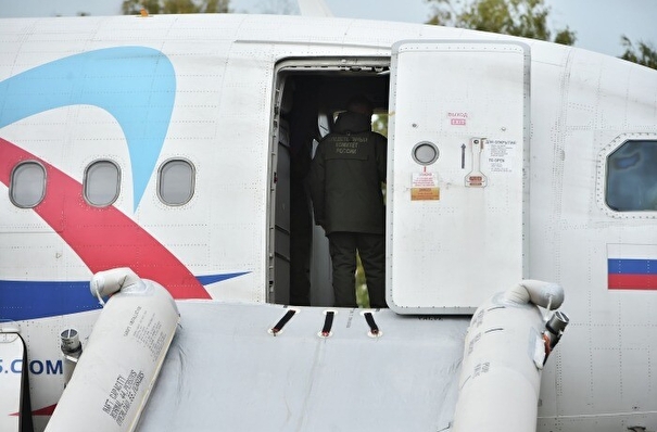 Следователи назначили экспертизы по делу о посадке А320 в новосибирском поле